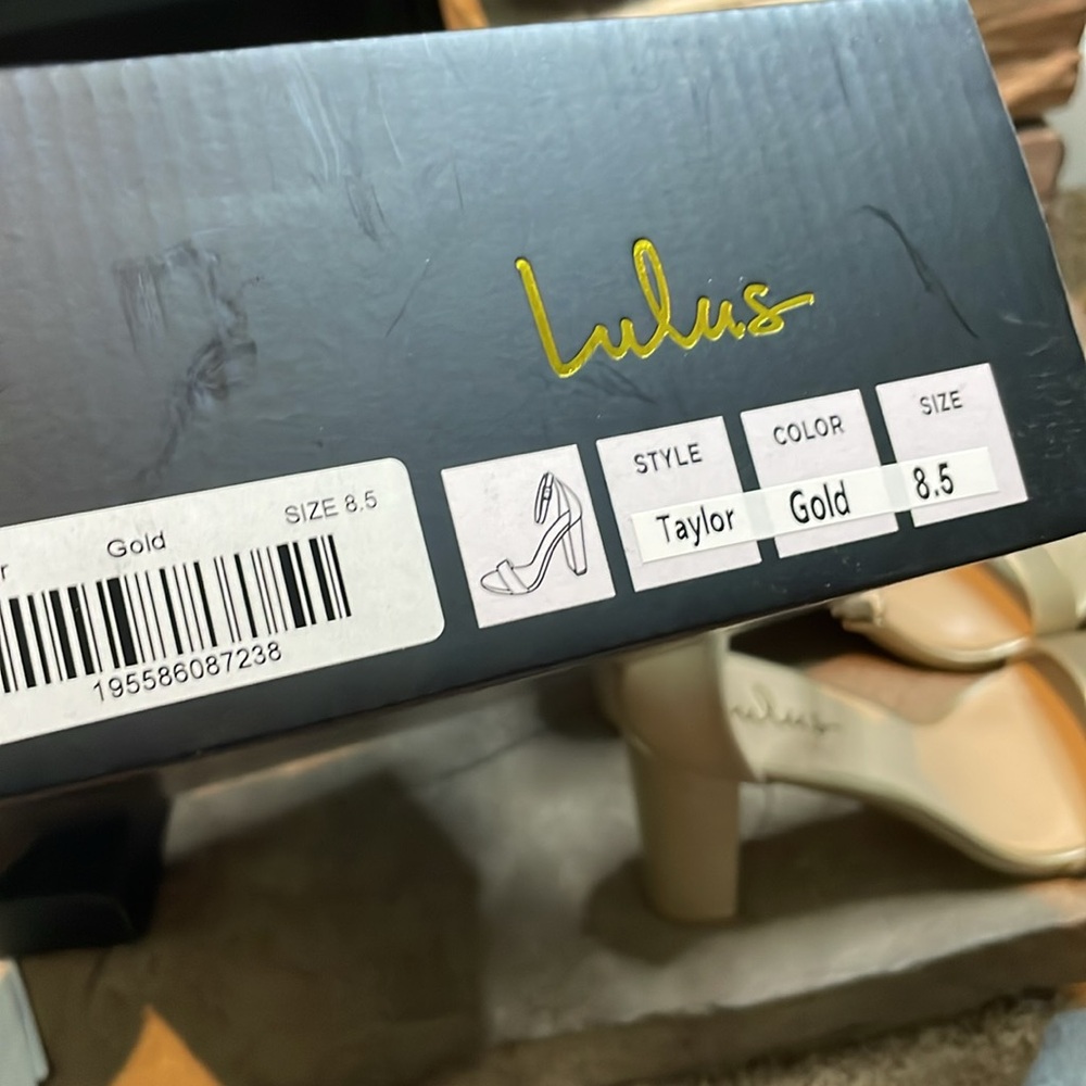 Lulu's Gold Heels - Picture 2 of 7